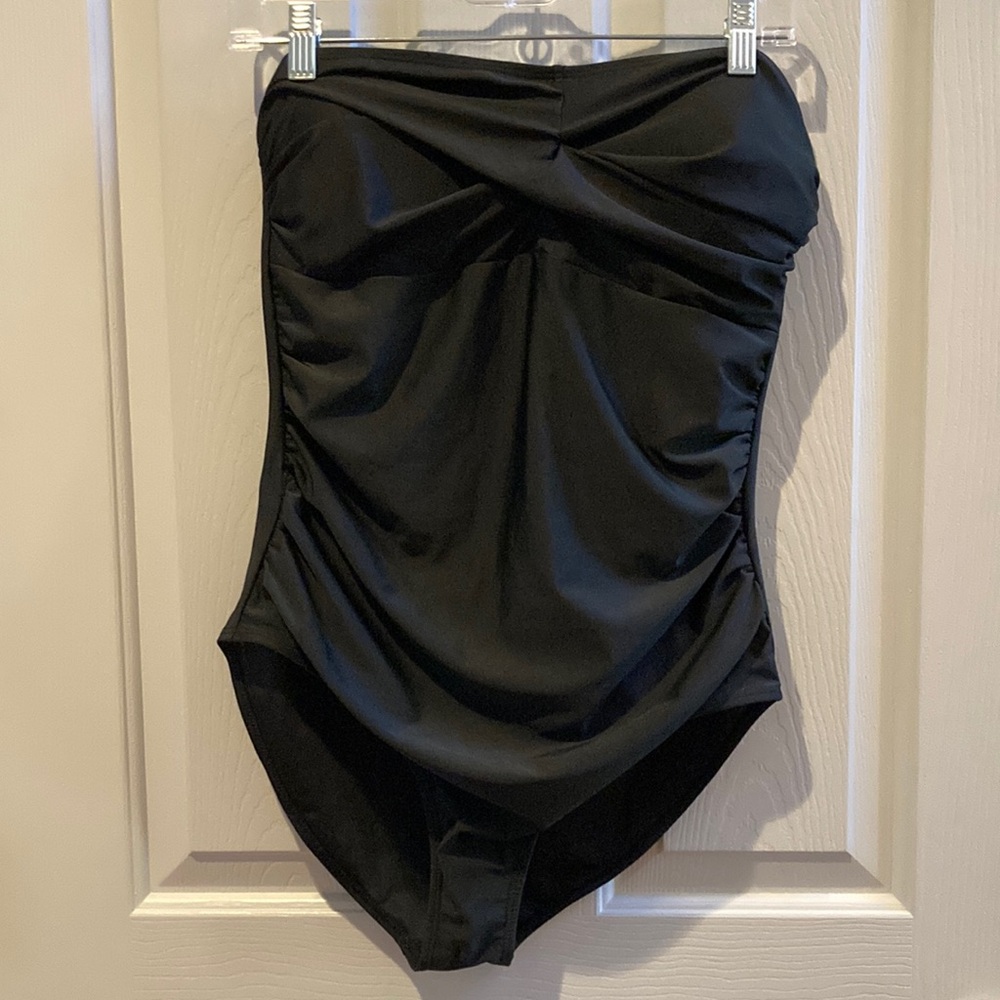 NWOT black bathing suit